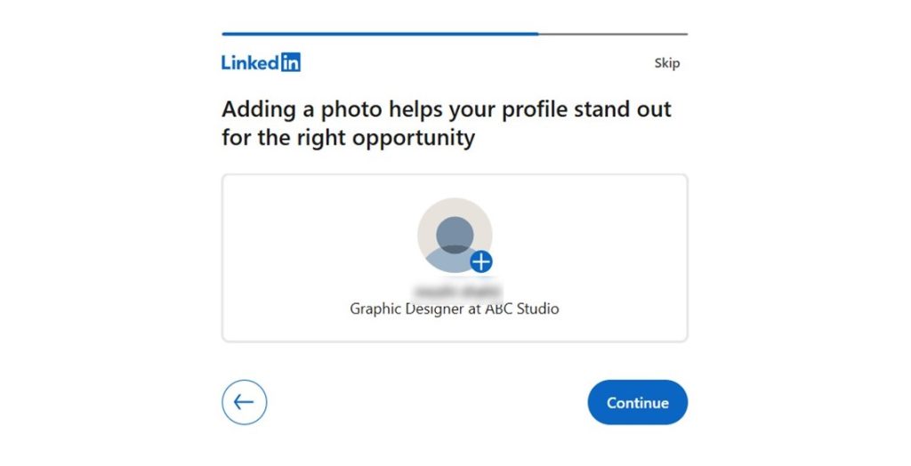اضافه کردن عکس پروفایل در مراحل ساخت اکانت LinkedIn
